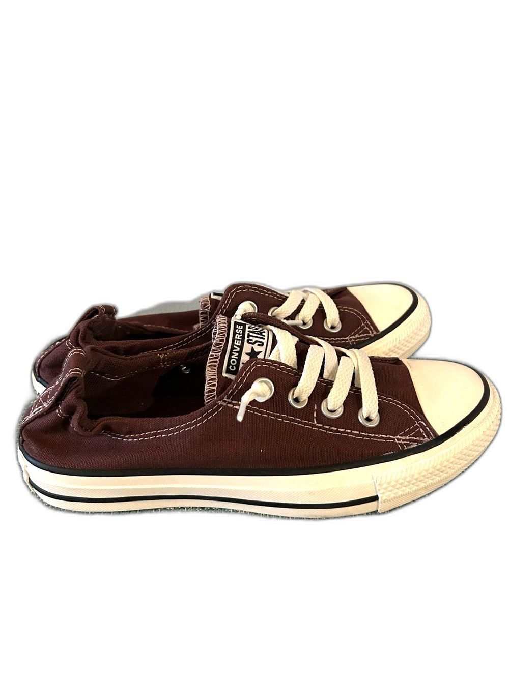 Converse Burgundy Shoreline Slip Low-Top Canvas Sneakers - Size 7.5